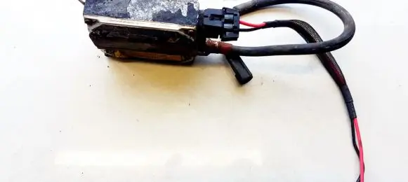 Chrysler Pacifica Headlight ballast module Xenon