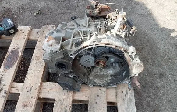 Hyundai i20 (PB PBT) Manual 5 speed gearbox WBM6A