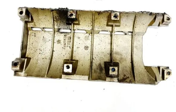 Chrysler Pacifica Oil sump 4663938
