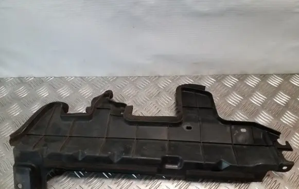 Nissan Juke I F15 Intercooler air guide/duct channel 628231KB0A