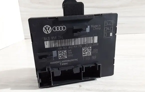 Audi A4 S4 B8 8K Door control unit/module 8K0959794