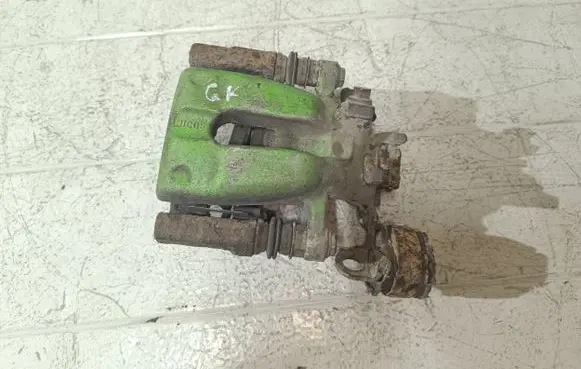 Opel Zafira A Rear brake caliper