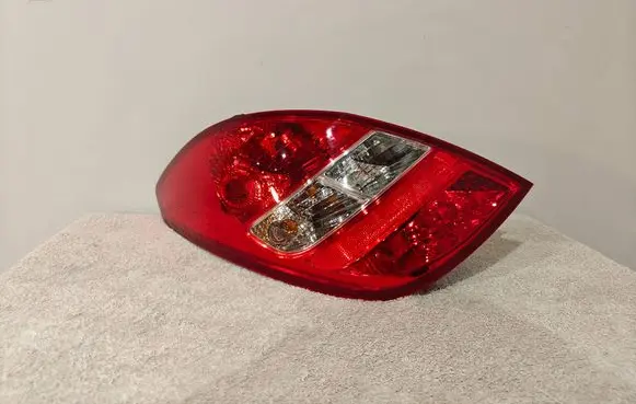 Hyundai i20 (PB PBT) Rear/tail lights 924014P000