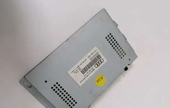 Audi A6 S6 C6 4F Antenna control unit 4E0035563