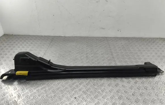 Seat Alhambra (Mk2) Sliding door upper top rail 7N0843852G