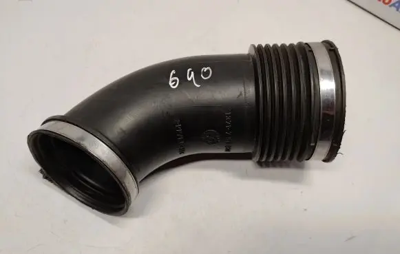 BMW Z4 E85 E86 Air intake duct part 13717514879