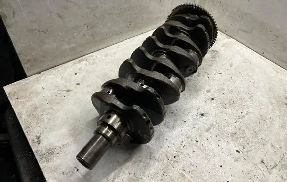 Opel Astra H Crankshaft 