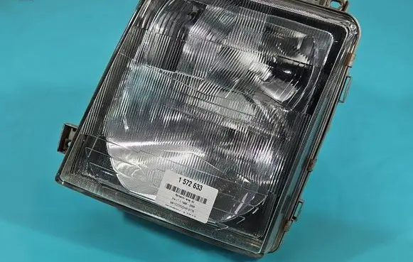 Volkswagen II LT Headlight/headlamp IMPRK1572633