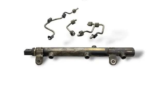 Mercedes-Benz S W221 Fuel main line pipe A6420702595