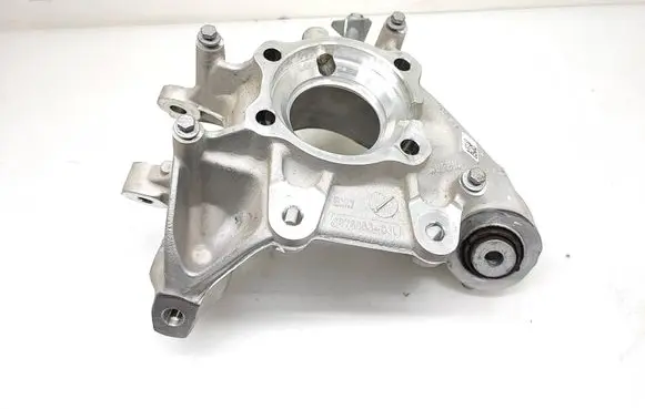 BMW X7 G07 Rear wheel hub spindle/knuckle 6876653