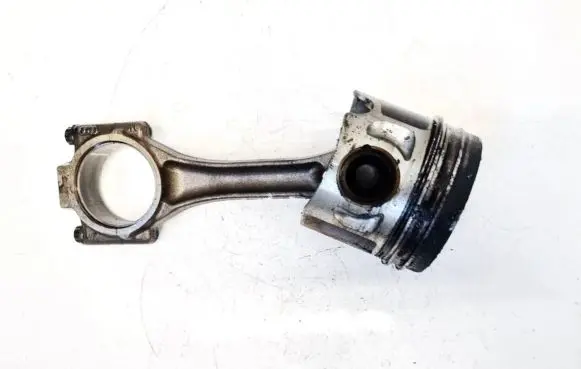 Audi A3 S3 8P Piston with connecting rod
