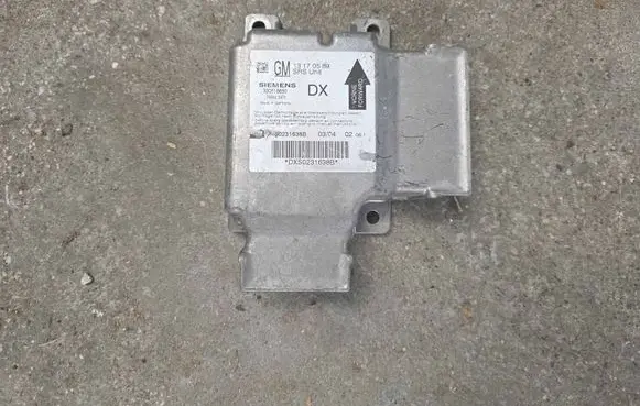 Opel Signum Airbag control unit/module 13170589