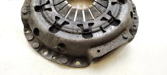 Nissan Almera Pressure plate 