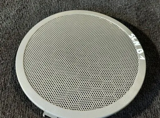 Side speaker trim/cover