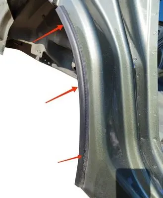 Fiat Freemont Rear arch trim 5076878AC