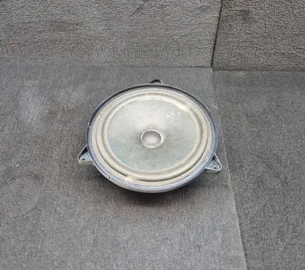 Audi A6 S6 C5 4B Front door speaker 4B0035411