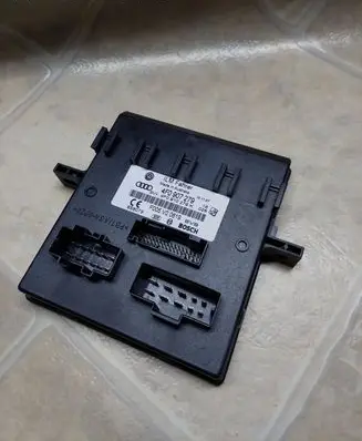 Audi A6 S6 C6 4F Comfort/convenience module 4F0907279 F005V00619 4F0910279K
