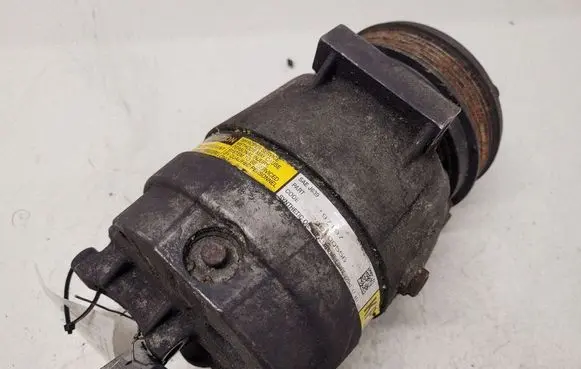 Opel Vectra C Air conditioning (A/C) compressor (pump) 13197197 09286100556 SAEJ639