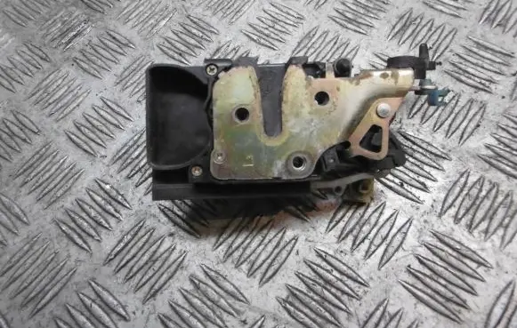 Chevrolet Lacetti Rear door lock