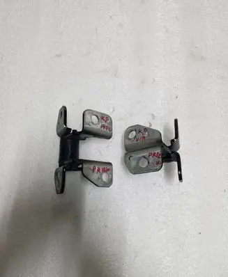 Dodge Durango Front door hinge set 
