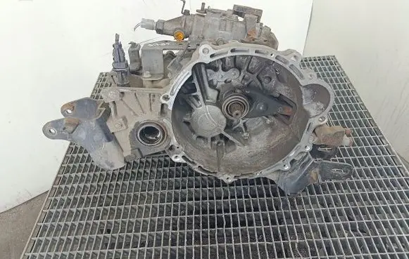 Hyundai i30 Manual 5 speed gearbox S71767