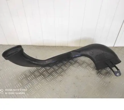 Opel Astra J Air intake duct part 13307080 315875880 1054923S02