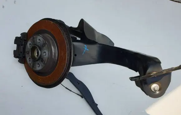 BMW X1 F48 F49 Rear wheel hub spindle/knuckle 6898963 179920