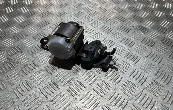Honda Jazz IV GR Crosstar Middle seatbelt (rear) DG20775