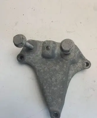 Volkswagen Golf VII Gearbox mounting bracket 5Q0199117C