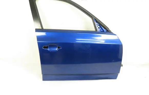 BMW X3 E83 Front door