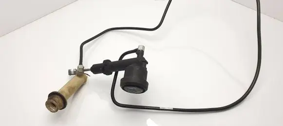 Iveco Daily 35 - 40.10 Clutch master cylinder 504191582