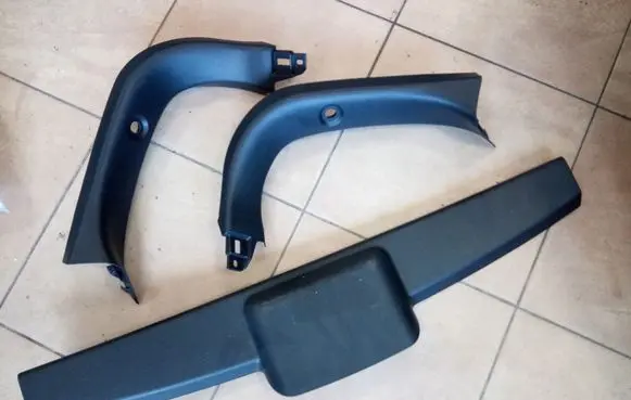 Mazda 3 II Tailgate/boot cover trim set BBP168930 BBN968940 NE56388