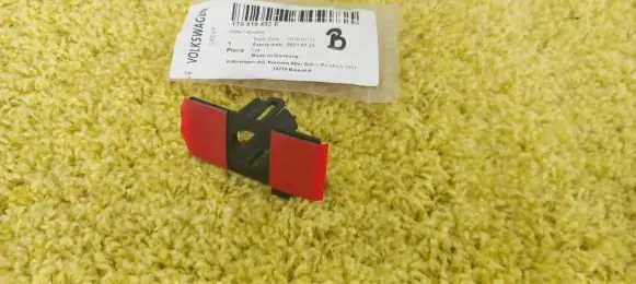 Volkswagen Touran II Rear parking sensor holder (PDC) 1T0919492E