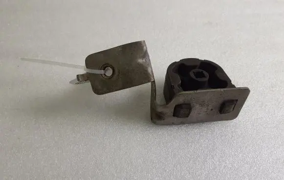 Muffler mount bracket/holder