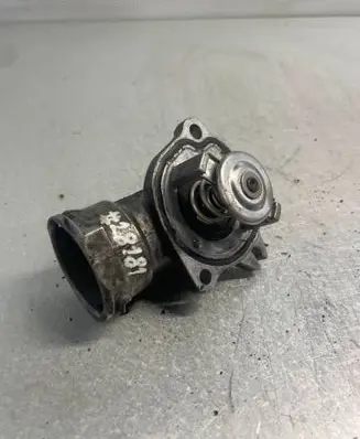Mercedes-Benz ML W164 Thermostat/thermostat housing A64220002