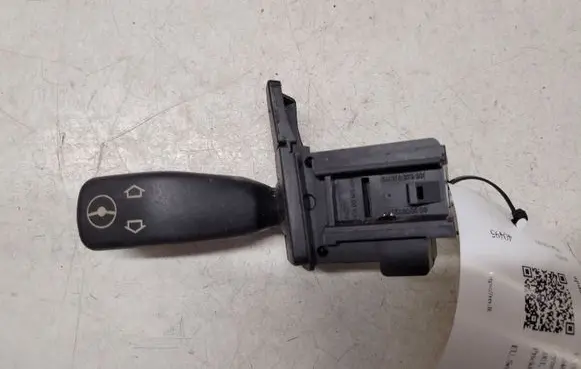 BMW 3 E46 Steering wheel adjustment handle/lever 8373901