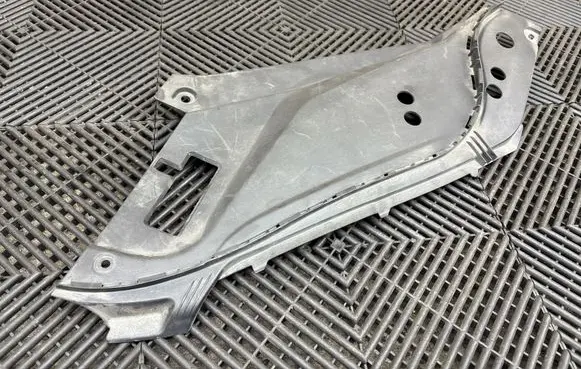 Volvo XC90 Engine bonnet/hood lock trim molding 31442733