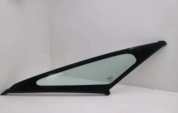 Opel Zafira C Front triangle window/glass 