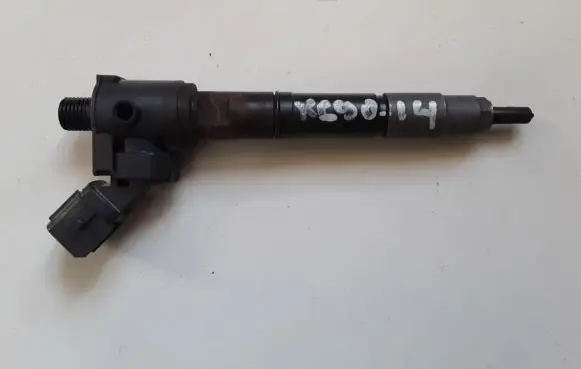 Volvo XC90 Fuel injector VEA132370010BAA