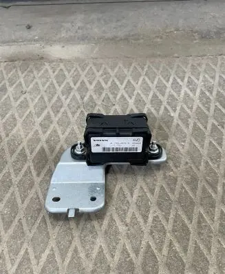 Volvo V70 ESP (stability system) control unit 30773379 10098005312 10170103783