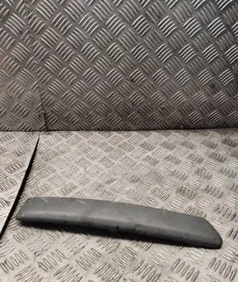 Ford Focus Front bumper splitter molding 4m5117e909af