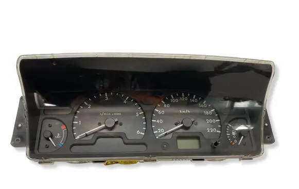 Land Rover Discovery Speedometer (instrument cluster) LR0014002 YAC114022