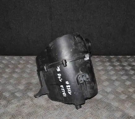 Seat Ibiza IV (6J,6P) Air filter box