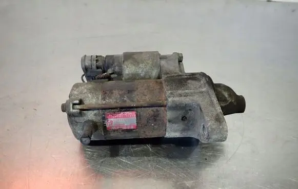Toyota Yaris Starter motor 28100-21020