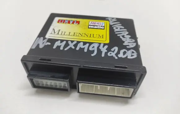 Nissan Maxima Other control units/modules 67R010058 110R006004