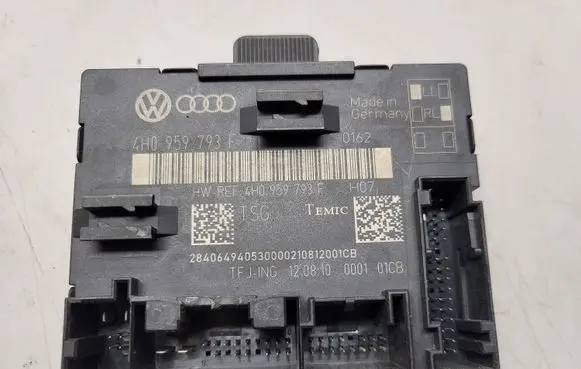 Audi A8 S8 D4 4H Door control unit/module 4H0959793F