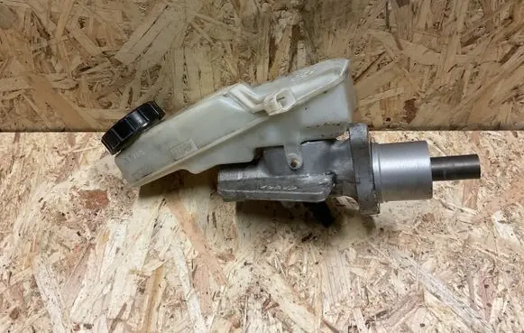 Volvo V50 Master brake cylinder 03350886551