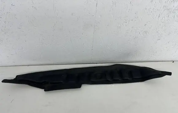 Jeep Grand Cherokee Fender foam support/seal 68046265A