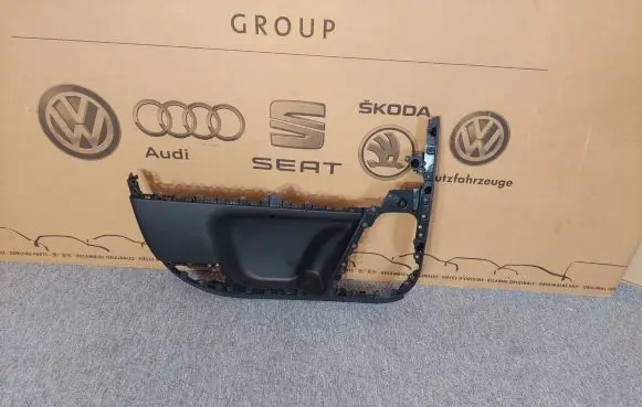 Hyundai Ioniq 5 Front door card panel trim 82350GI000 82350-GI000 M0310-GI970NNB