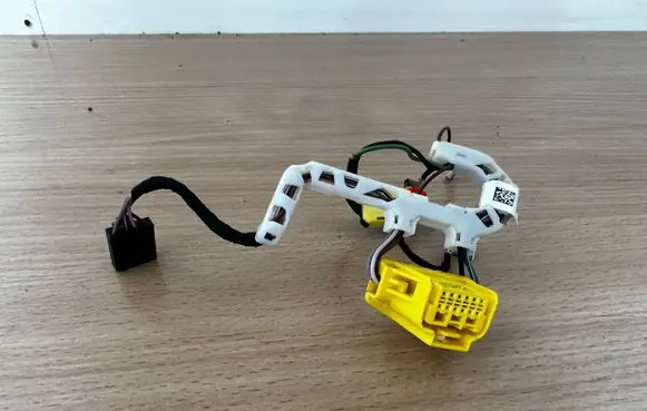 Volkswagen PASSAT B8 Airbag squib ring wiring 5Q0971584C